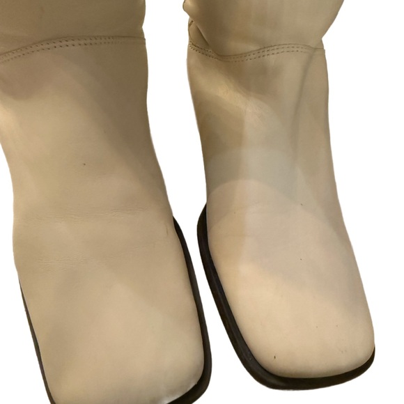 Naturalizer Cream Over the Calf Boots GUC - Picture 6 of 13